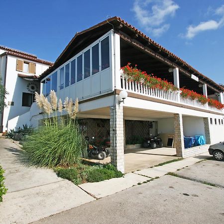 Jurman Apartment Barbariga Bagian luar foto