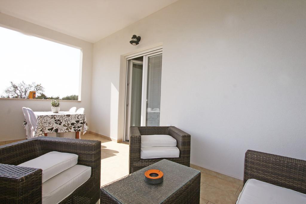 Jurman Apartment Barbariga Ruang foto